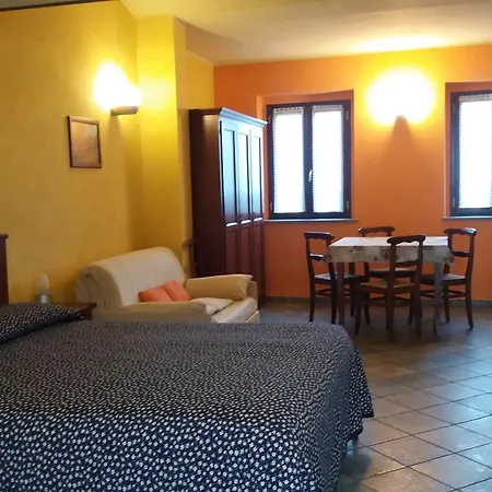 Solestelle * 瓜热讷